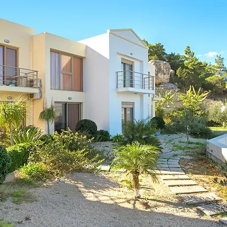 Апартаменты Renata's