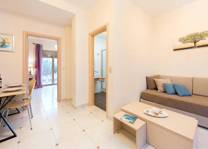 Renata's Apartman Kárpathosz